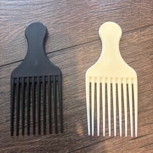Lot Of 2 Vintage 90s Goody Hair Pick Lift Combs Picks 5” Made USA Black Cream